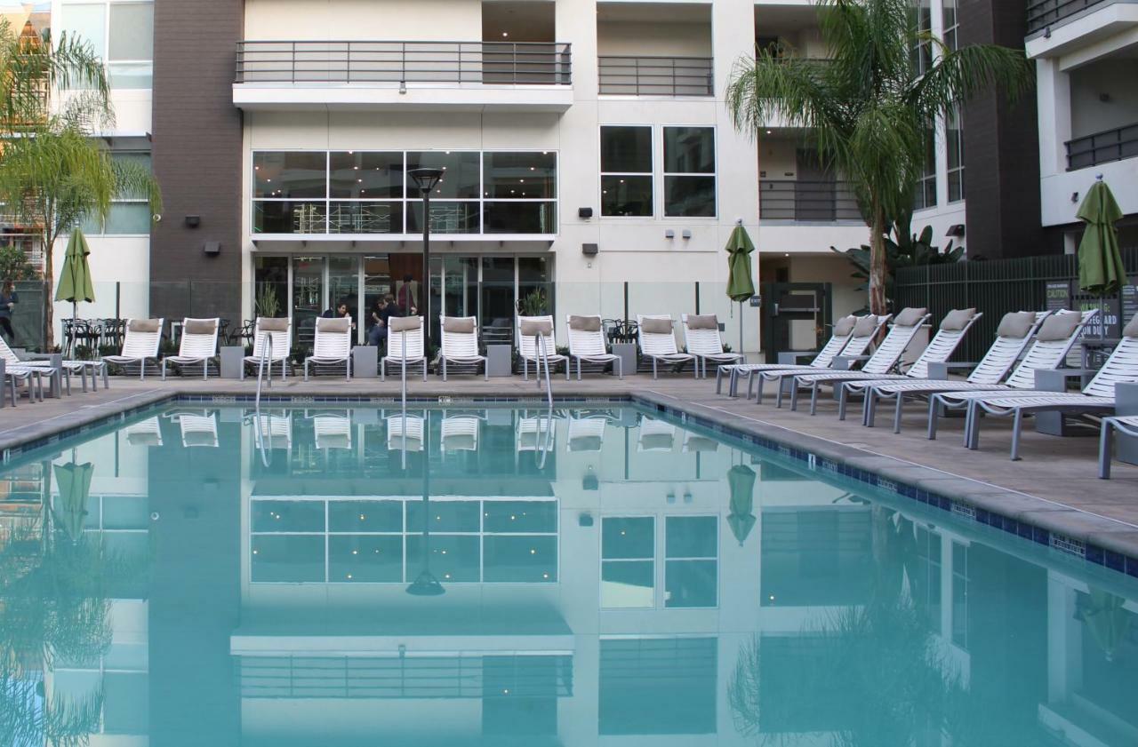 Downtown Cosmopolitan Residences — Photos 1